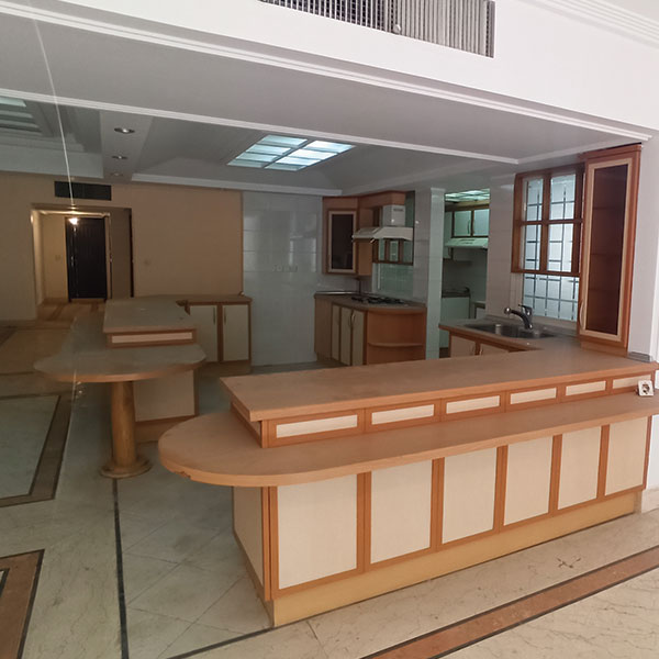 خیابان چهارباغ بالا . خیابان بهار آزادی