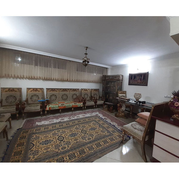 خیابان علامه امینی شرقی