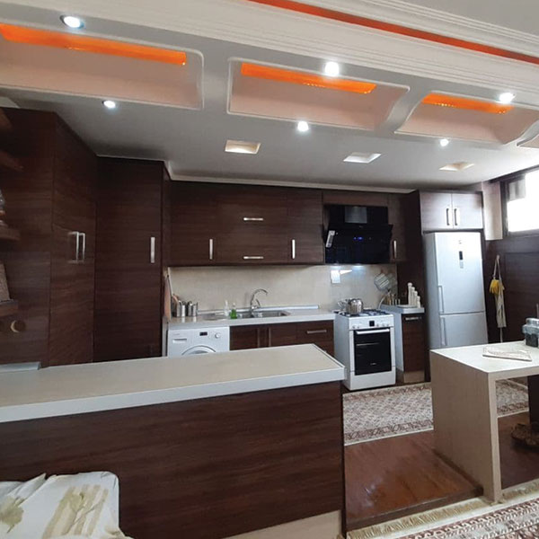خیابان جی . خیابان همدانیان